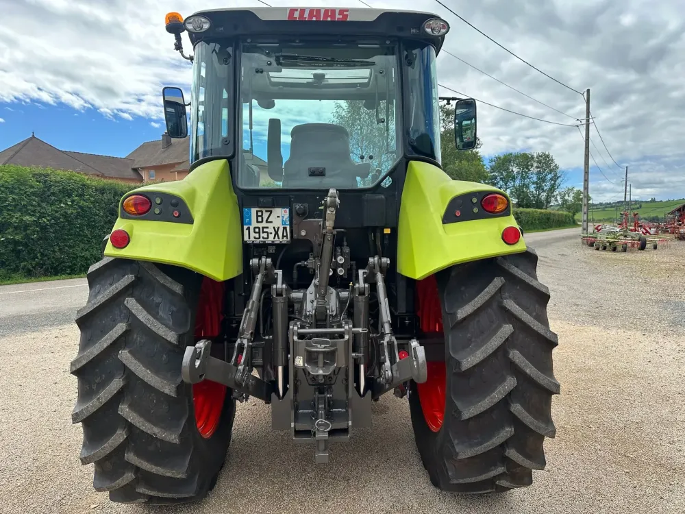 Tracteurs agricoles d'occasion à Oyé